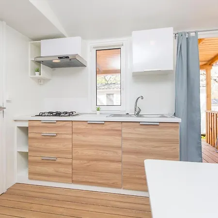 Campeggio Albatross Mobile Homes On Solaris Fkk-naturist